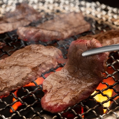 お客様からの嬉しいお声!焼肉の牛太 本陣 深江店 meat on a grill with a tong